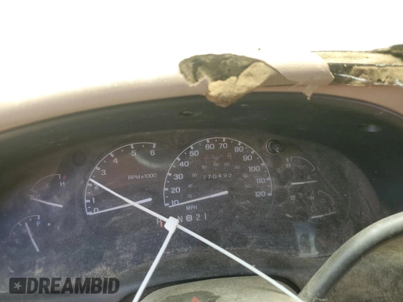 1997 Ford Explorer XL с VIN 1FMDU34X5VUB27143, выставлен на аукционе Copart как лот 63259045 с пробегом 270 492 миль миль и Чистый • Clean title. История ставок и продаж доступна на DreamBid. Изображение 9.