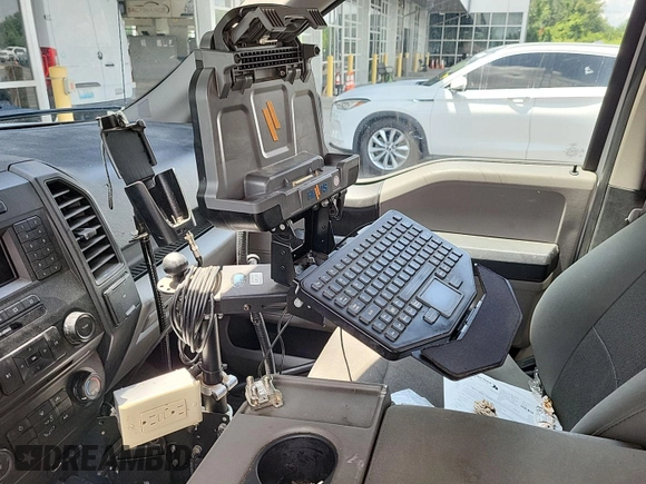 2018 Ford F-150 XL with VIN 1FTNF1E52JKE87531, listed as a IAAI auction lot 42740984 with 121,670 mi miles and . Bid and sale history available at DreamBid. Image 20.