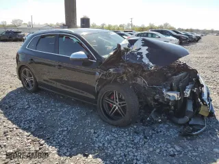 2018 Audi SQ5 Premium Plus with VIN WA1A4AFY3J2228778, listed as a Copart auction lot 50289465 with 0 mi miles and Salvage Title. Bid and sale history available at carsss.com. Image 4.