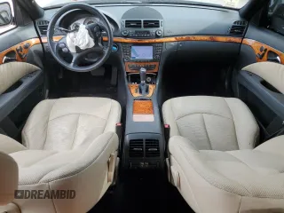 2008 Mercedes-Benz E 550 with VIN WDBUF90XX8B190325, listed as a Copart auction lot 71608824 with 96,962 mi miles and Clean Title. Bid and sale history available at carsss.com. Image 8.