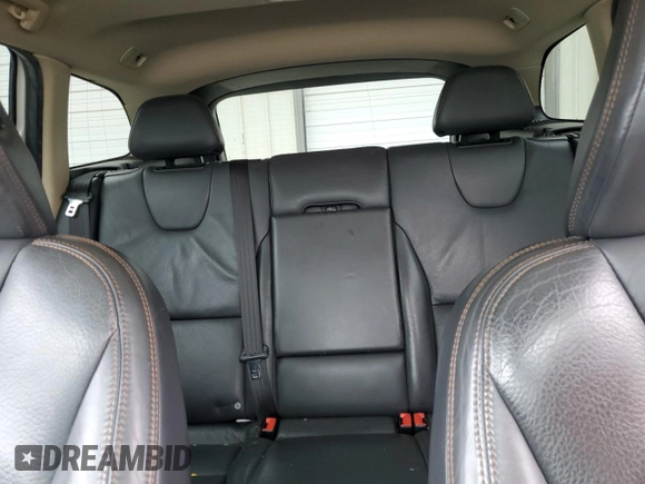 2013 Volvo XC60 T6 with VIN YV4902DZXD2462102, listed as a Copart auction lot 61441065 with 165,556 mi miles and Salvage title. Bid and sale history available at DreamBid. Image 10.