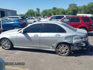 2009 Mercedes-Benz C 300 Sport with VIN WDDGF54X09R068671, listed as a IAAI auction lot 42533482 with 180,354 mi miles and . Bid and sale history available at DreamBid. Image 14.