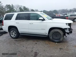 2017 Chevrolet Tahoe LS with VIN 1GNSCAKC3HR265961, listed as a IAAI auction lot 41426651 with 117,331 mi miles. Bid and sale history available at carsss.com. Image 14.