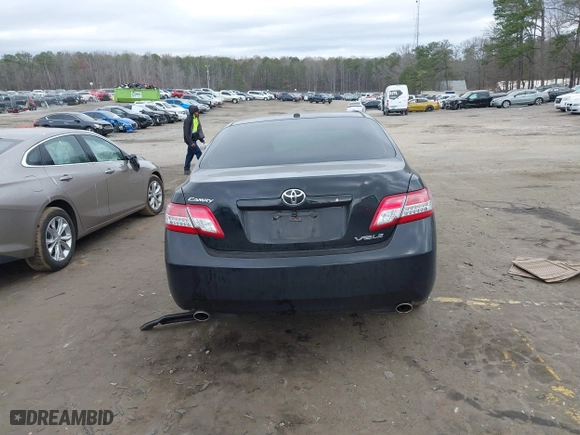 2011 Toyota Camry LE with VIN 4T1BK3EK9BU119560, listed as a IAAI auction lot 41720635 with 199,176 mi miles. Bid and sale history available at carsss.com. Image 16.