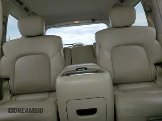 2016 Infiniti QX80 z VIN JN8AZ2NE3G9121495, wystawiony jako Copart lot #55489125 z przebiegiem 114 032 mil mil oraz Szkoda całkowita • Salvage title. Historia ofert i sprzedaży dostępna na DreamBid. Obrazek 10.