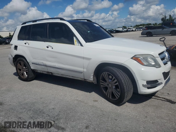 2015 Mercedes-Benz GLK 350 with VIN WDCGG5HB4FG429911, listed as a Copart auction lot 69937924 with 121,214 mi miles and Salvage Title. Bid and sale history available at DreamBid. Image 4.