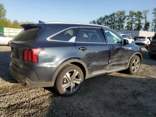 2023 Kia Sorento EX z VIN KNDRHDLGXP5187888, wystawiony jako Copart lot #55286985 z przebiegiem 21 687 mil mil oraz Szkoda całkowita • Salvage title. Historia ofert i sprzedaży dostępna na DreamBid. Obrazek 3.