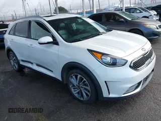 2019 Kia Niro Touring with VIN KNDCE3LC6K5336361, listed as a IAAI auction lot 41592273 with 86,286 mi miles. Bid and sale history available at carsss.com. Image 1.