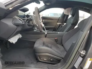2023 Audi e-tron GT Premium Plus z VIN WAUCJBFW4P7005802, wystawiony jako Copart lot #84640904 z przebiegiem Nie podano mil oraz Szkoda całkowita • Salvage title. Historia ofert i sprzedaży dostępna na DreamBid. Obrazek 7.