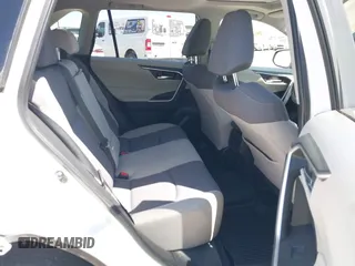 2019 Toyota RAV4 XLE with VIN JTMW1RFV9KD003246, listed as a IAAI auction lot 42115291 with 81,910 mi miles. Bid and sale history available at carsss.com. Image 8.