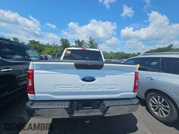 2022 Ford F-150 XL z VIN 1FTFW1EDXNFB38773, wystawiony jako IAAI lot #42851413 z przebiegiem 47 347 mil mil oraz . Historia ofert i sprzedaży dostępna na DreamBid. Obrazek 12.