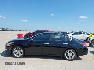 2015 Nissan Altima SL with VIN 1N4BL3AP2FC184822, listed as a IAAI auction lot 42510415 with 137,232 mi miles and . Bid and sale history available at DreamBid. Image 14.