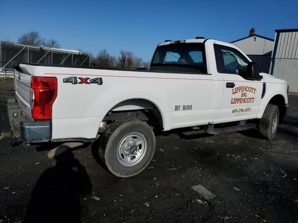 2021 Ford F-250 XLT z VIN 1FTBF2B69MEC28981, wystawiony jako Copart lot #47862774 z przebiegiem 28 712 mil mil oraz Szkoda całkowita • Salvage title. Historia ofert i sprzedaży dostępna na DreamBid. Obrazek 3.