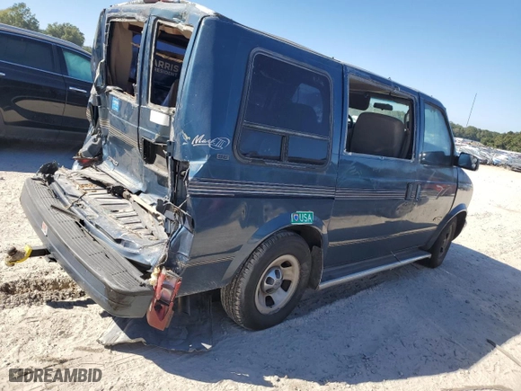 2000 Chevrolet Astro Cargo Van w/YF7 with VIN 1GBDM19W4YB142441, listed as a Copart auction lot 76494314 with 0 mi miles and Non Repairable. Bid and sale history available at carsss.com. Image 3.