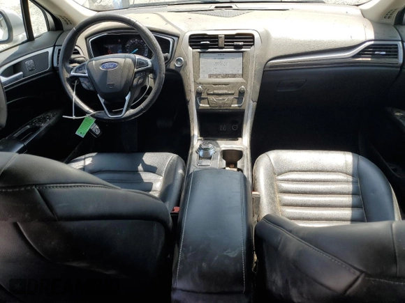 2020 Ford Fusion SEL z VIN 3FA6P0CD3LR196210, wystawiony jako Copart lot #60240925 z przebiegiem 81 768 mil mil oraz Szkoda całkowita • Salvage title. Historia ofert i sprzedaży dostępna na DreamBid. Obrazek 8.