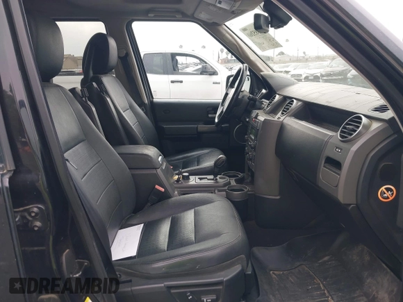 2007 Land Rover LR3 HSE with VIN SALAG25417A438692, listed as a IAAI auction lot 42585260 with 137,175 mi miles and . Bid and sale history available at DreamBid. Image 5.
