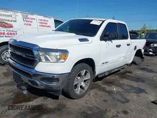 2019 Ram 1500 Tradesman z VIN 1C6RRECT8KN604344, wystawiony jako IAAI lot #41889504 z przebiegiem 123 773 mil mil oraz . Historia ofert i sprzedaży dostępna na DreamBid. Obrazek 17.