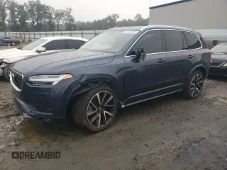 2022 Volvo XC90 Momentum with VIN YV4A22PK5N1852120, listed as a Copart auction lot 71234424 with 42,519 mi miles and Salvage Title. Bid and sale history available at carsss.com. Image 1.