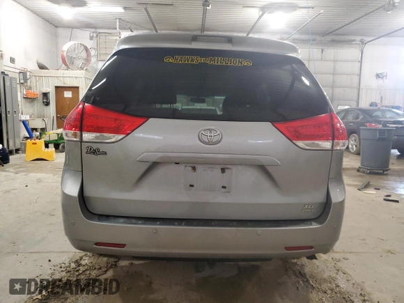 2014 Toyota Sienna Ltd with VIN 5TDDK3DC5ES082586, listed as a Copart auction lot 43142395 with 254,864 mi miles and Salvage Title. Bid and sale history available at carsss.com. Image 6.