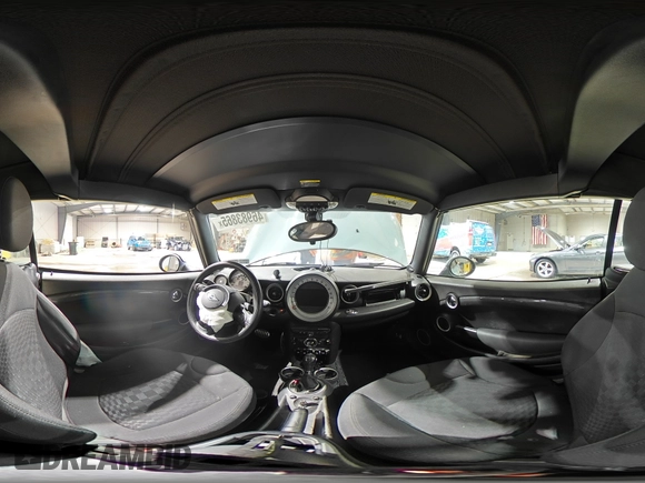 2014 MINI Convertible S с VIN WMWZP3C59ET707581, выставлен на аукционе Copart как лот 46983865 с пробегом 42 746 миль миль и Списание • Salvage title. История ставок и продаж доступна на DreamBid. Изображение 13.