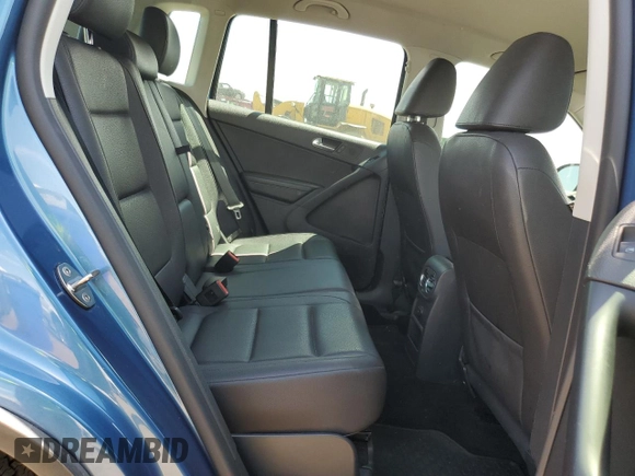2017 Volkswagen Tiguan S with VIN WVGBV7AXXHW512903, listed as a Copart auction lot 61095825 with 91,813 mi miles and Salvage title. Bid and sale history available at DreamBid. Image 11.
