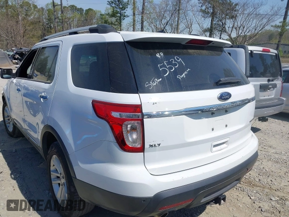 2014 Ford Explorer XLT with VIN 1FM5K7D81EGB44949, listed as a IAAI auction lot 41905062 with 282,358 mi miles. Bid and sale history available at carsss.com. Image 14.