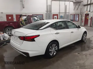 2023 Nissan Altima S with VIN 1N4BL4BV0PN366544, listed as a IAAI auction lot 42168319 with 5,182 mi miles and . Bid and sale history available at carsss.com. Image 4.