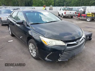 2017 Toyota Camry XLE с VIN 4T1BF1FK7HU795456, выставлен на аукционе IAAI как лот 42644142 с пробегом 83 009 миль миль и . История ставок и продаж доступна на DreamBid. Изображение 1.