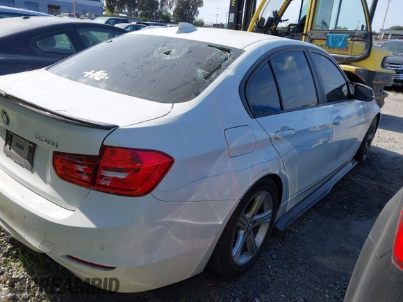 2013 BMW 3 Series 328i with VIN WBA3C1G55DNR47505, listed as a IAAI auction lot 42063459 with 96,494 mi miles. Bid and sale history available at carsss.com. Image 4.