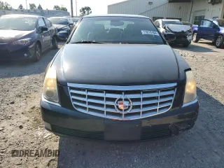 2007 Cadillac DTS Luxury I z VIN 1G6KD57Y87U135769, wystawiony jako Copart lot #53678095 z przebiegiem 134 052 mil mil oraz Nie do naprawy. Historia ofert i sprzedaży dostępna na DreamBid. Obrazek 5.