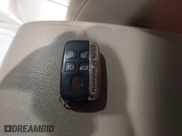 2018 Land Rover Range Rover Evoque SE with VIN SALVP2RX6JH324353, listed as a IAAI auction lot 41293528 with 83,024 mi miles and . Bid and sale history available at DreamBid. Image 11.