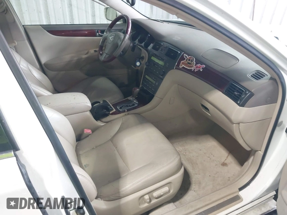 2004 Lexus ES 350 with VIN JTHBA30G245025185, listed as a IAAI auction lot 42257597 with 171,338 mi miles and . Bid and sale history available at DreamBid. Image 5.