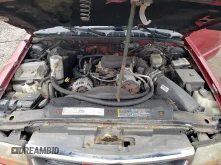 2002 GMC Sonoma SLS with VIN 1GTDT13W62K203061, listed as a Copart auction lot 83095774 with 136,118 mi miles and Salvage Title. Bid and sale history available at carsss.com. Image 11.