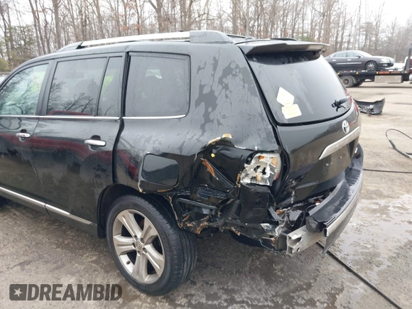 2013 Toyota Highlander Limited with VIN 5TDDK3EH2DS232226, listed as a IAAI auction lot 41553214 with 149,838 mi miles and . Bid and sale history available at DreamBid. Image 6.