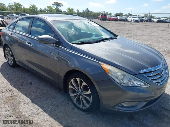 2013 Hyundai Sonata SE with VIN 5NPEC4AC2DH785966, listed as a IAAI auction lot 41966749 with 122,242 mi miles. Bid and sale history available at carsss.com. Image 1.