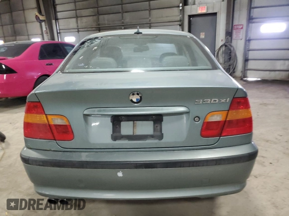 2004 BMW 3 Series 330xi with VIN WBAEW53404PN36084, listed as a Copart auction lot 44697235 with 0 mi miles and Salvage Title. Bid and sale history available at carsss.com. Image 6.