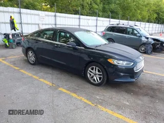 2013 Ford Fusion SE with VIN 3FA6P0HR7DR255782, listed as a IAAI auction lot 42382919 with 235,371 mi miles and . Bid and sale history available at DreamBid. Image 1.