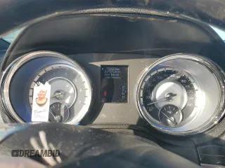 2014 Chrysler 300 C z VIN 2C3CCAEG8EH320769, wystawiony jako Copart lot #55211055 z przebiegiem 163 430 mil mil oraz Szkoda całkowita • Salvage title. Historia ofert i sprzedaży dostępna na DreamBid. Obrazek 9.