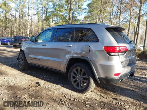 2016 Jeep Grand Cherokee Limited 75th Anniversary with VIN 1C4RJFBT9GC400873, listed as a IAAI auction lot 41834112 with 110,457 mi miles and . Bid and sale history available at DreamBid. Image 3.