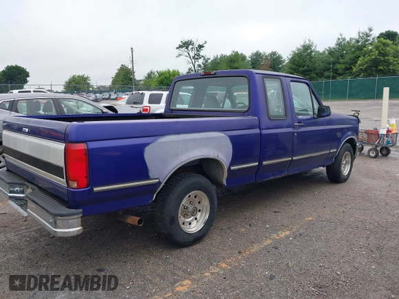 1995 Ford F-150 z VIN 1FTEX15N1SKA03783, wystawiony jako IAAI lot #42615160 z przebiegiem 229 092 mil mil oraz . Historia ofert i sprzedaży dostępna na DreamBid. Obrazek 4.