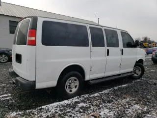 2012 Chevrolet Express Passenger LS with VIN 1GAWGPFG3C1151456, listed as a Copart auction lot 42630525 with 112,674 mi miles and Salvage title. Bid and sale history available at DreamBid. Image 3.