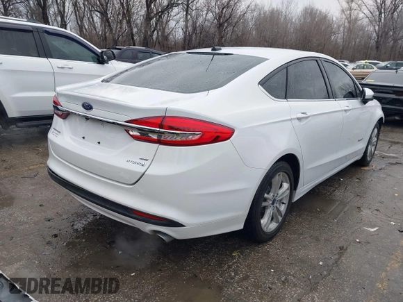 2018 Ford Fusion Hybrid SE with VIN 3FA6P0LU6JR177745, listed as a IAAI auction lot 41433376 with 97,025 mi miles. Bid and sale history available at carsss.com. Image 4.
