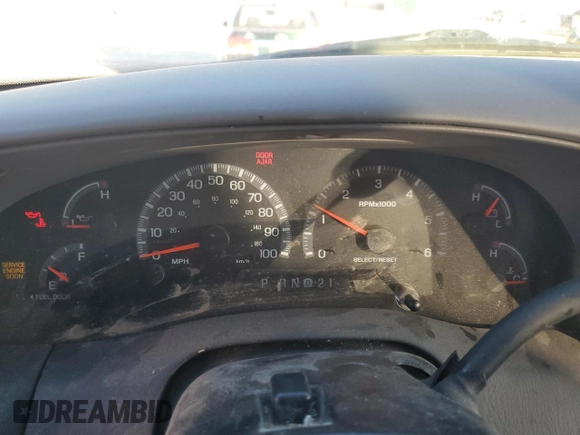 2000 Ford F-150 XL with VIN 1FTRX18W5YNB91950, listed as a Copart auction lot 84654584 with 0 mi miles and Salvage Title. Bid and sale history available at carsss.com. Image 9.