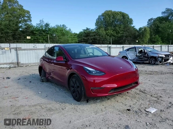 2024 Tesla Model Y Long Range with VIN 7SAYGDEE6RA318973, listed as a Copart auction lot 55586435 with 8,700 mi miles and Salvage title. Bid and sale history available at DreamBid. Image 13.