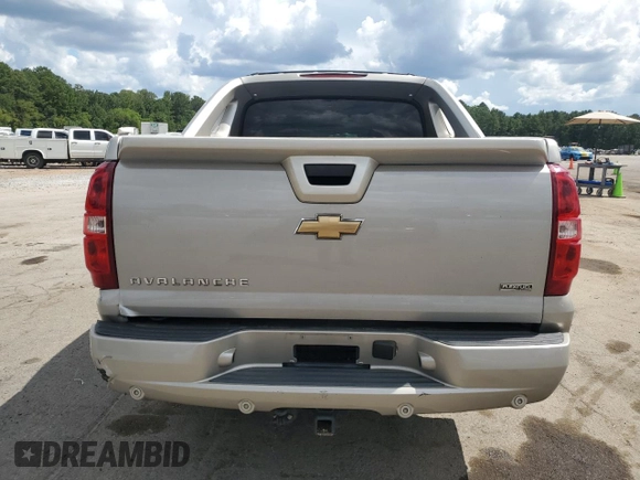 2008 Chevrolet Avalanche LTZ with VIN 3GNFK12338G149986, listed as a Copart auction lot 69240614 with 180,623 mi miles and Salvage Title. Bid and sale history available at carsss.com. Image 6.