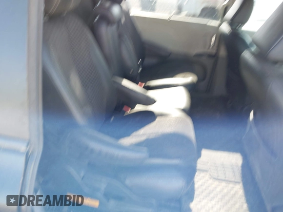 2011 Toyota Sienna SE with VIN 5TDXK3DC0BS045860, listed as a IAAI auction lot 42120173 with 285,091 mi miles and . Bid and sale history available at DreamBid. Image 8.