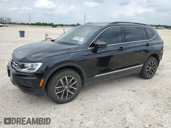 2021 Volkswagen Tiguan SE z VIN 3VV3B7AX4MM075946, wystawiony jako Copart lot #54315625 z przebiegiem 62 399 mil mil oraz Szkoda całkowita • Salvage title. Historia ofert i sprzedaży dostępna na DreamBid. Obrazek 1.