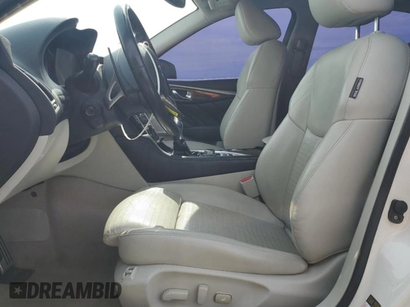 2017 Infiniti Q50 Premium with VIN JN1EV7AP4HM732408, listed as a Copart auction lot 58700435 with 103,304 mi miles and Salvage title. Bid and sale history available at DreamBid. Image 7.