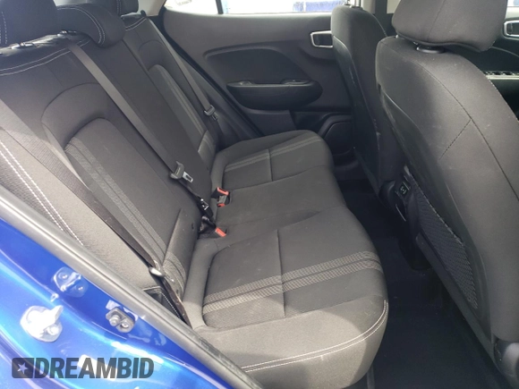 2024 Hyundai Venue SEL z VIN KMHRC8A38RU324692, wystawiony jako Copart lot #54395115 z przebiegiem 12 017 mil mil oraz Czysty tytuł • Clean title. Historia ofert i sprzedaży dostępna na DreamBid. Obrazek 11.
