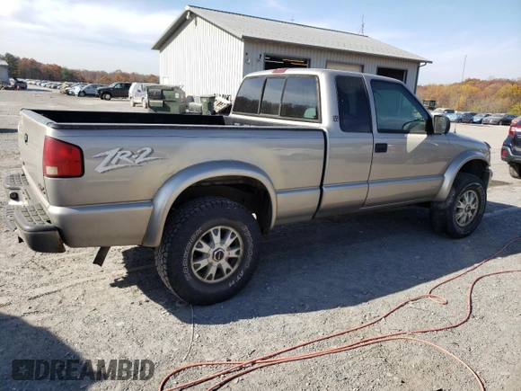 2002 GMC Sonoma SLS with VIN 1GTCT19W128177288, listed as a Copart auction lot 78593734 with 195,980 mi miles and Clean Title. Bid and sale history available at carsss.com. Image 3.
